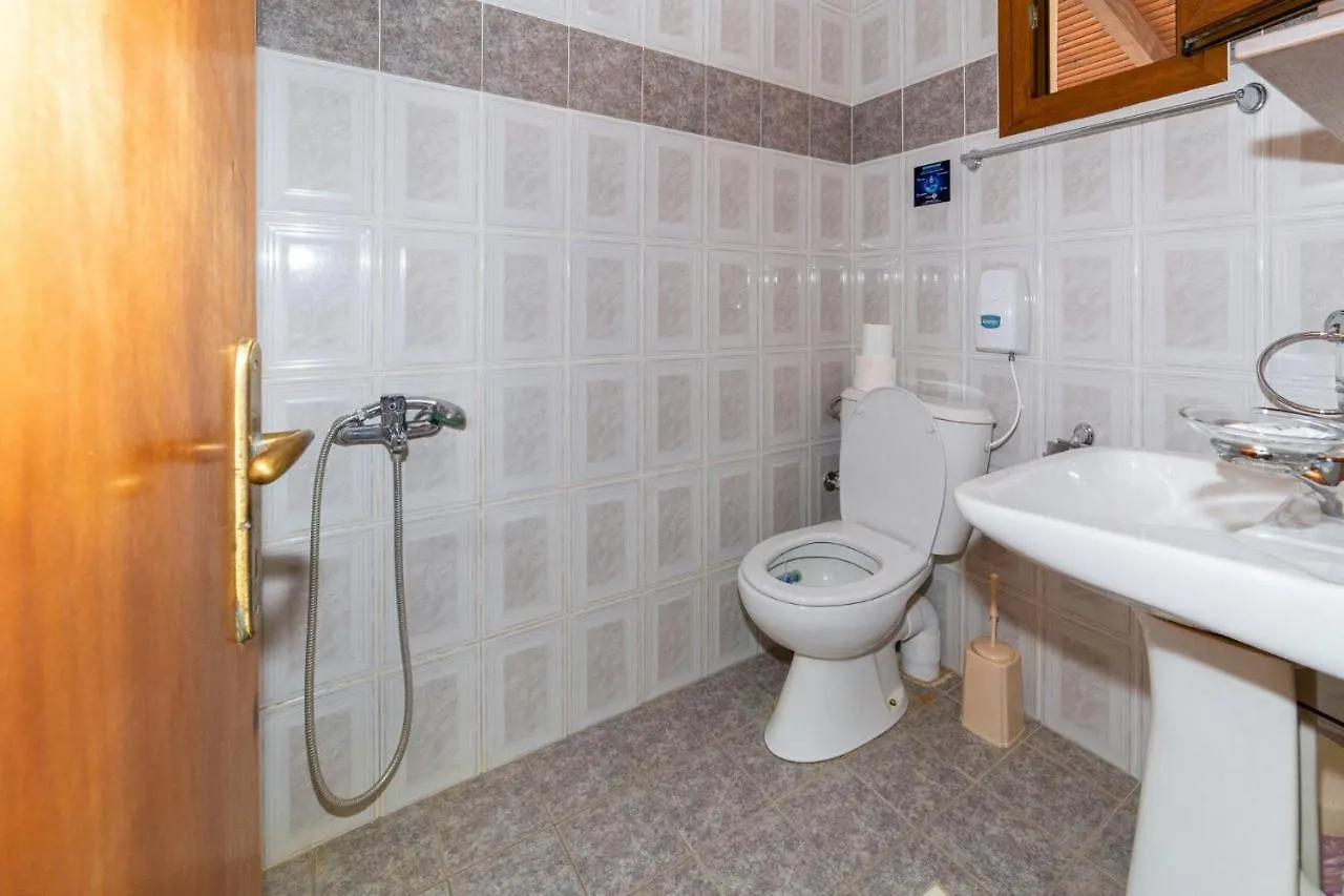 Pension Veria Frankfurt Akti Salonikiou